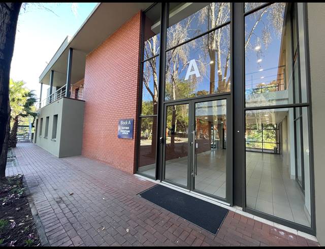 332M² OFFICE TO LET IN SANDTON CENTRAL